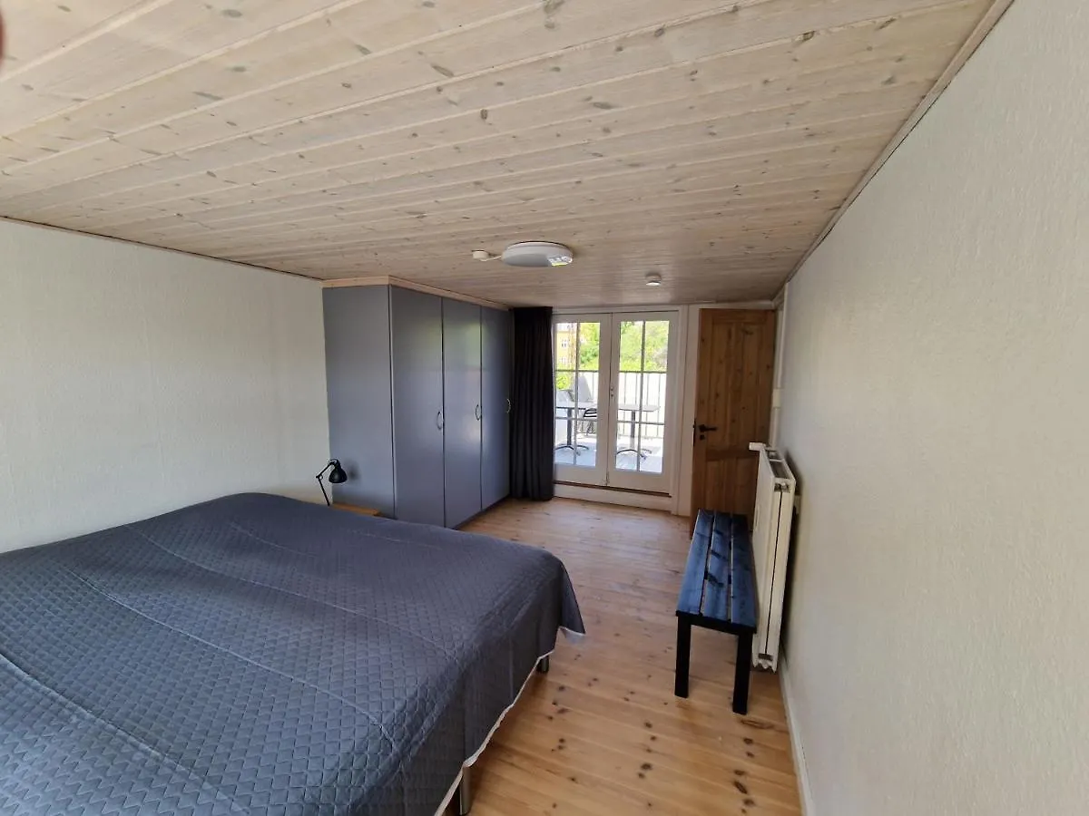 Stay In Esbjerg 0*,